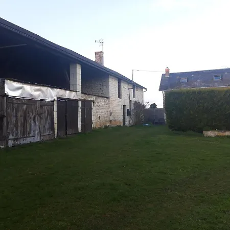 La Chambre De Pepe Semesterbostad La Roche-Rigault